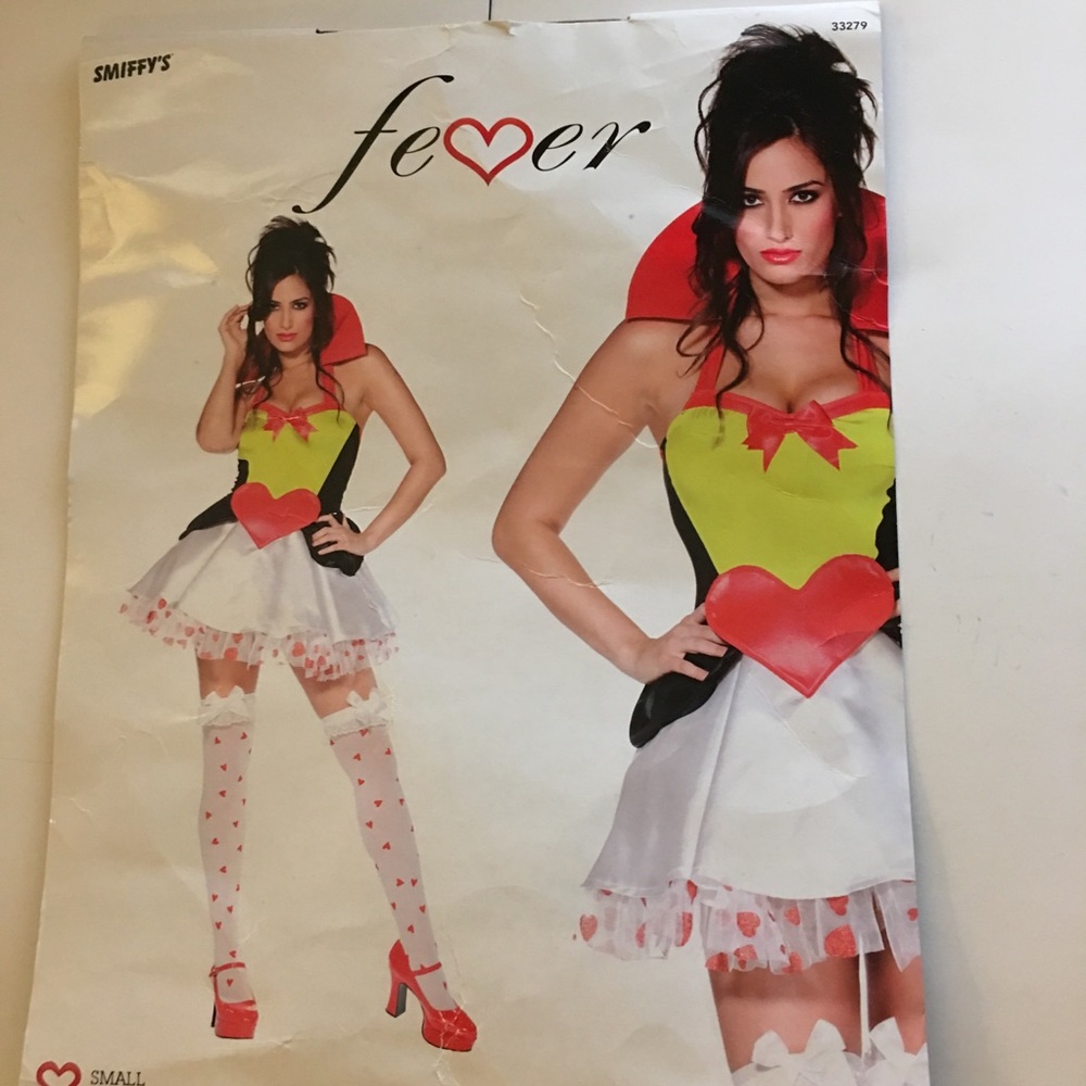 New Queen of Broken Heart Halloween Costume M